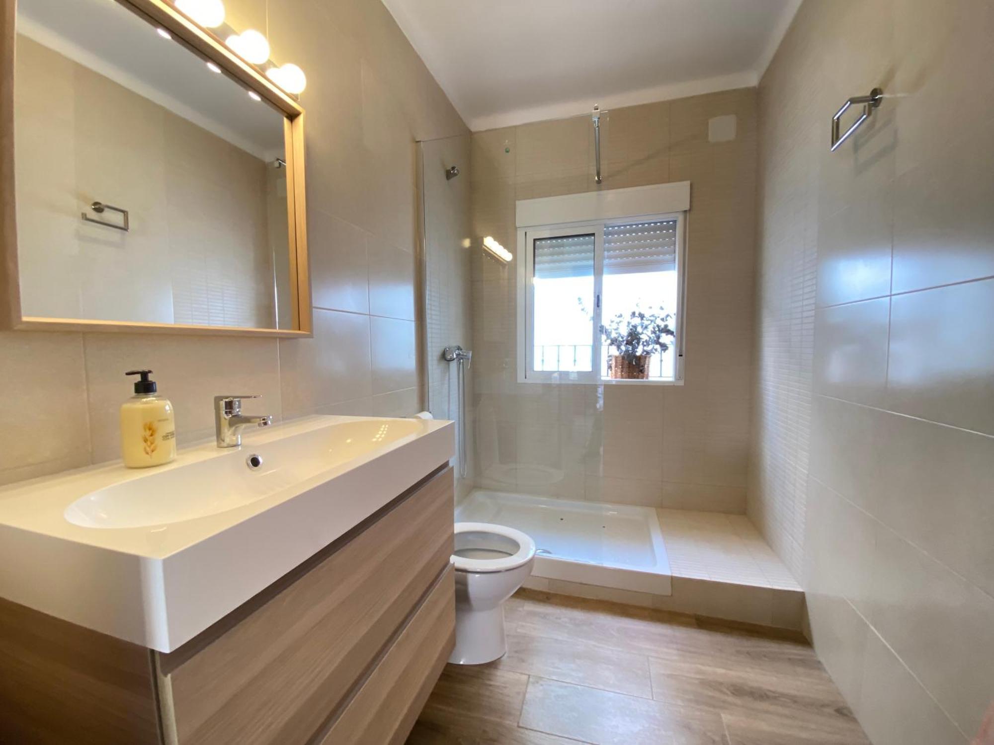 Casa Miguel - 3 Beautiful Apartments Availabe Sayalonga Cameră foto